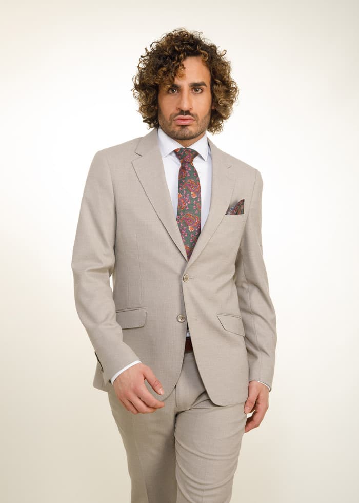 Traje beige slim fit para padrino Palma - Lord Ton corte moderno